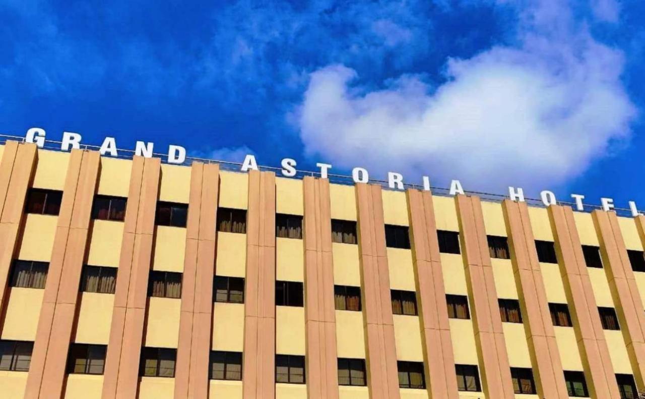 Grand Astoria Hotel Dubai Exterior foto