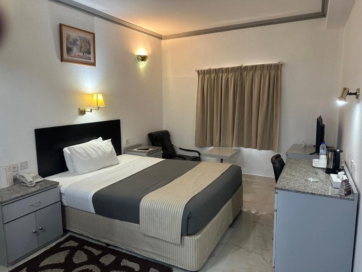 Grand Astoria Hotel Dubai Exterior foto