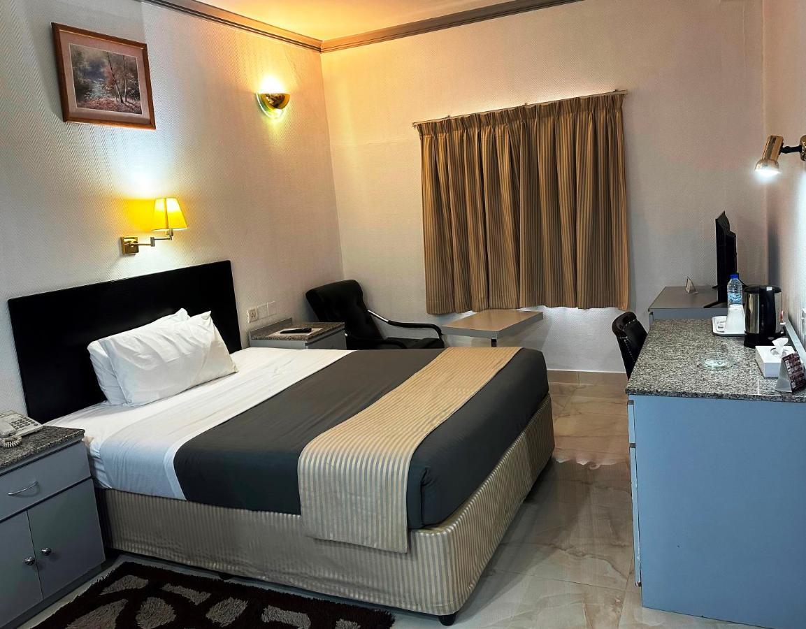 Grand Astoria Hotel Dubai Exterior foto